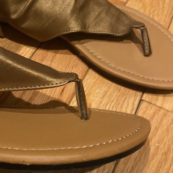 Sandals - Picture 3 of 3